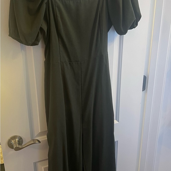 Francesca's Collections Green Jumpsuit - Picture 1 of 3